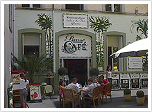 restaurant